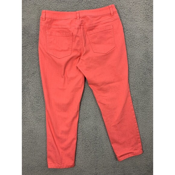 CHRISTOPHER & BANKS Signature Slimming Petite 8P Pink Denim Jeans Straight Leg - Picture 3 of 11